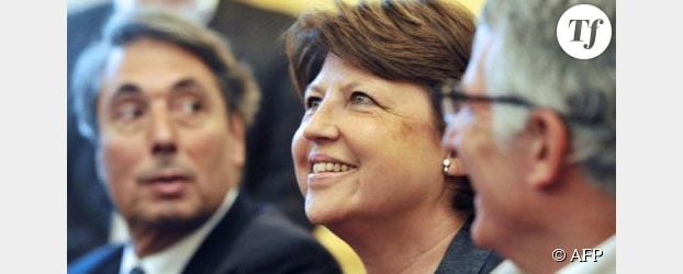 Martine Aubry signe le Pacte pour l'Egalité hommes/femmes
