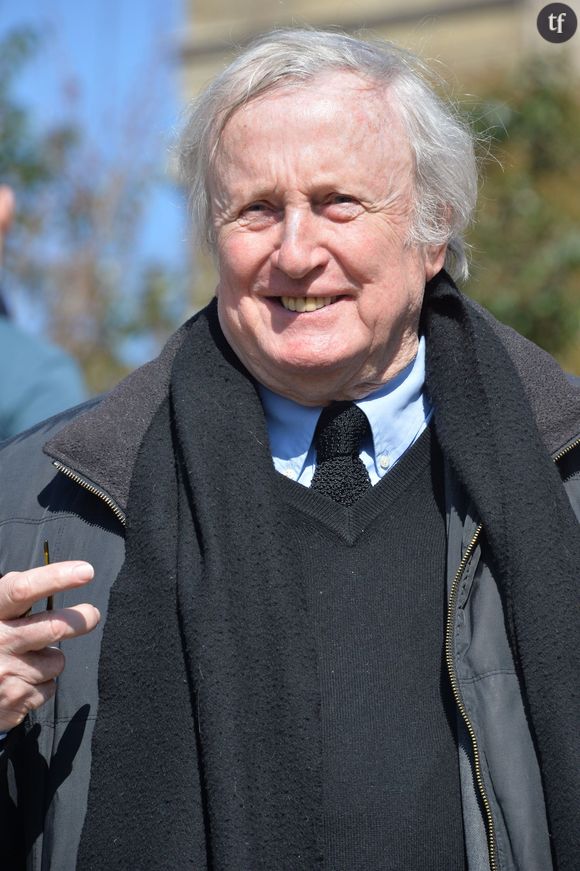 Claude Rich aux funérailles d'Alain Resnais en l'église Saint-Vincent-de-Paul à Paris le 10 mars 2014. 