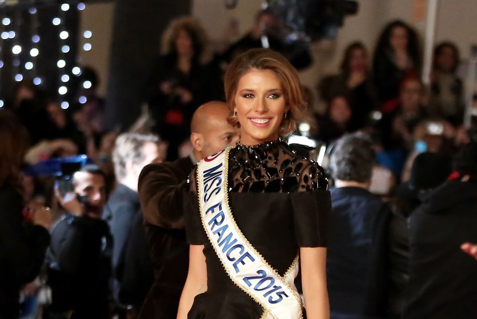Camille Cerf, Miss France 2015 - 16ème édition des NRJ Music Awards à Cannes. Le 13 décembre 2014 