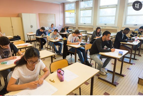 Des candidats au baccalauréat le 17 juin 2015.