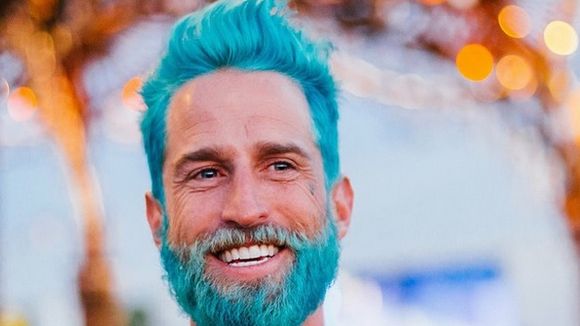 Merman hair : quand les hommes se teignent les cheveux façon sirène