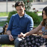 Pretty Little Liars saison 6 : Aria et Ezra bientôt mariés hors écran ?