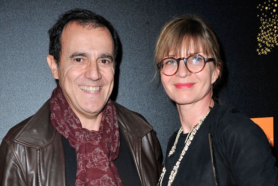 Thierry Beccaro et sa femme Emmanuelle - Soirée 'Orange Vous Donne Des Ailes' au Pavillon Vendôme lors de la remise des prix du Concours Jeunes Designers d'Orange à Paris le 1er avril 2014. 