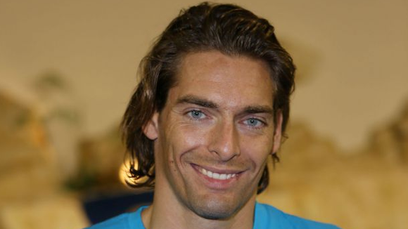 Camille Lacourt : un "papa gaga" avec sa fille Jazz