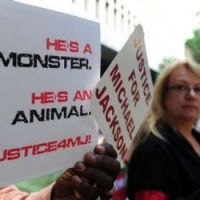 Michael Jackson : Suivre le procès du Dr Murray sur Twitter