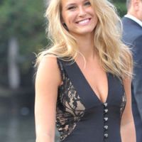 Bar Refaeli et Pierre Sarkozy fricotent dans les clubs parisiens !