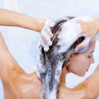 Low-poo : faut-il adopter la nouvelle tendance anti-shampooing ?