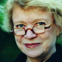 2012 : Eva Joly présente son contre-budget