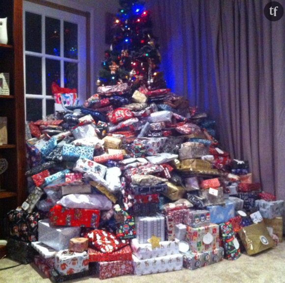 Cette maman est humiliée sur Internet pour avoir offert trop de cadeaux à ses enfants à Noël