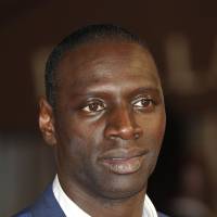 Omar Sy : au bord des larmes, il confie son émotion après les attentats de Paris