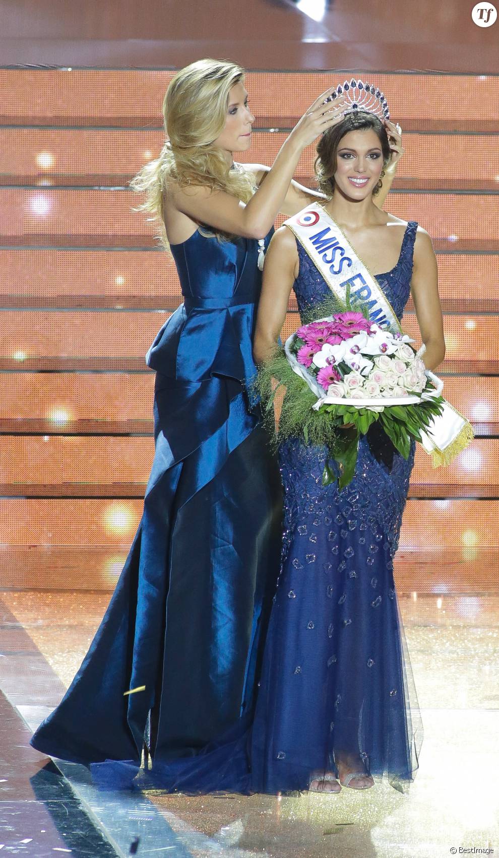Iris Mittenaere, Miss France 2016, et Camille Cerf, Miss France 2015