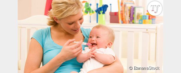 Toux du nourrisson : les sirops antitoux déconseillés pour les bébés ?