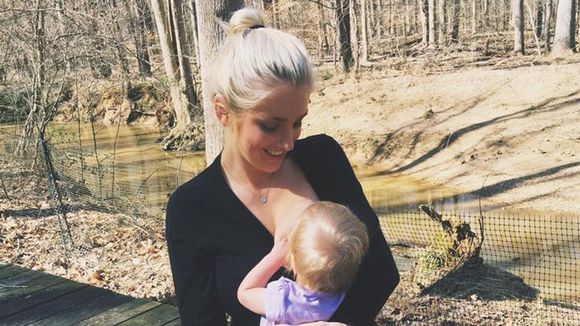 Pour cette maman, allaiter son enfant n'est pas plus choquant qu'une photo de lingerie