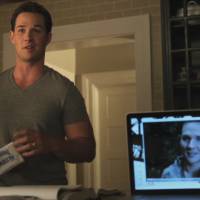 Pretty Little Liars saison 6 : Ian a-t-il un jumeau ? (spoilers)