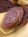 Un pain violet bon pour votre santé comme pour votre ligne