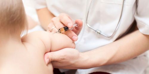 Poliomyélite : un vaccin signe d’espoir 