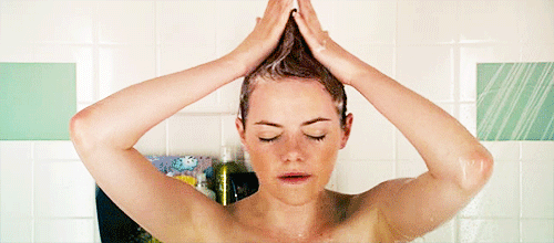 Se laver les cheveux le plus souvent possible.