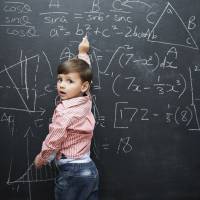 Comment aider notre enfant à devenir meilleur en maths