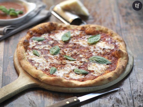 6 astuces pour upgrader votre pizza surgelée !