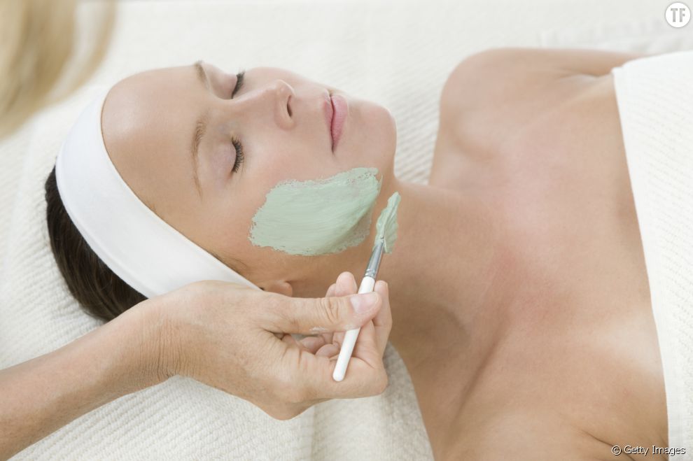  DIY : la recette du masque au persil qui va changer votre peau à tout jamais 
