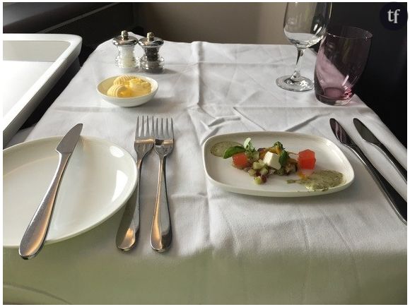 Une belle salade composée, qui donne l'eau à la bouche.