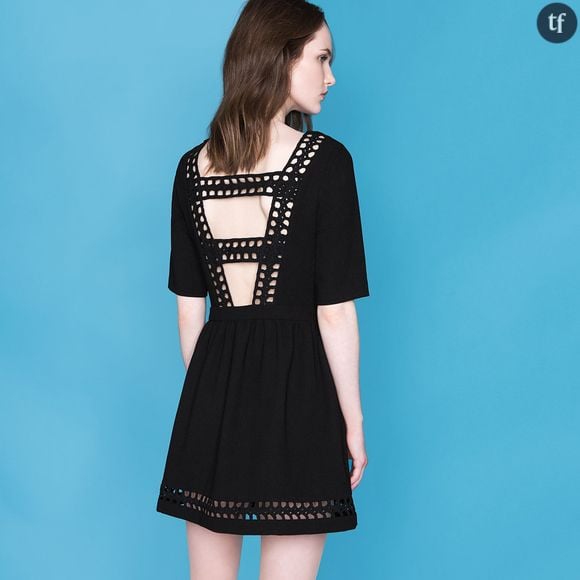 Tenues de soirée Noël 2016 : robe noire Suncoo, 105€