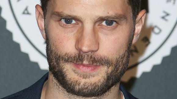 Jamie Dornan : hot dans les scènes de sexe de Fifty Shades Darker (vidéo)