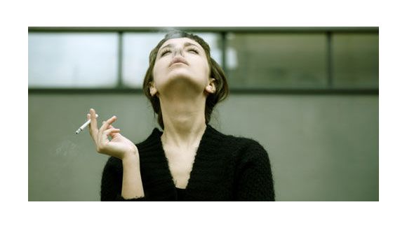 Tabac : du sucre pour recruter les jeunes et les femmes