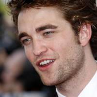 Robert Pattinson : Avec Kristen Stewart « nous sommes réellement mariés »