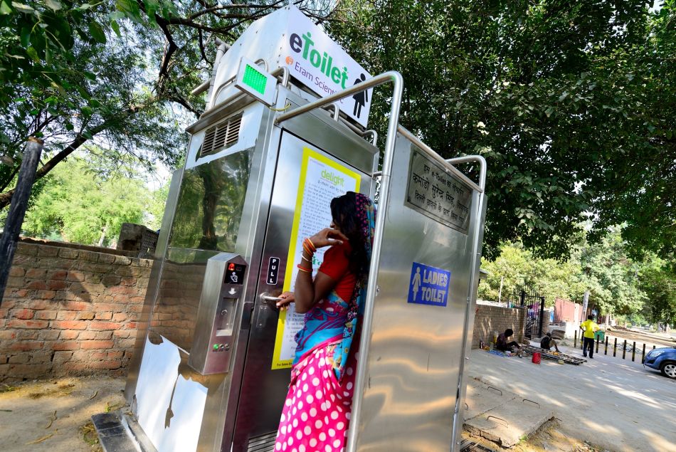 Inde : son mari refuse d'installer des toilettes dans leur domincile, elle obtient le divorce