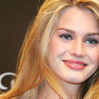 Alice : Vanessa Hessler licenciée pour ses liens avec Kadhafi