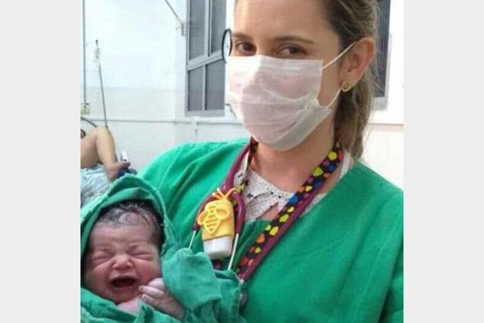 Mais pourquoi cette photo d'un nouveau-né est-elle devenue virale ?