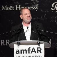 Accusé de harcèlement sexuel, le producteur Harvey Weinstein livre ses "excuses"
