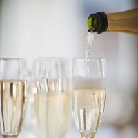 L'étonnante astuce pour faire pétiller un champagne éventé