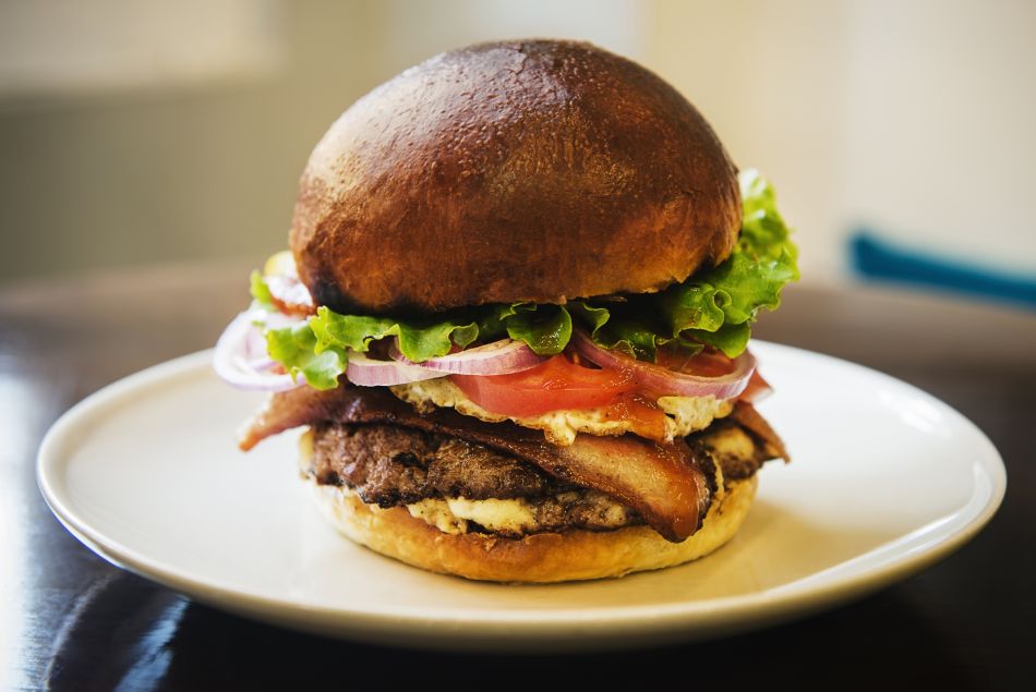 Voici le burger le plus populaire de Pinterest (et il a une sauce secrète)