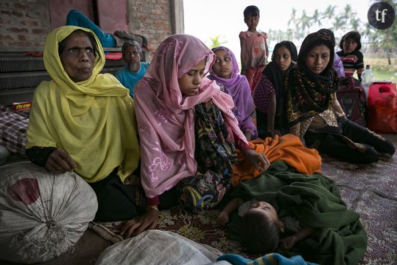 Photo d'illustration de jeunes filles et femmes rohingyas.