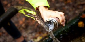 "Raw water" : cette tendance qui cartonne aux Etats-Unis serait dangereuse