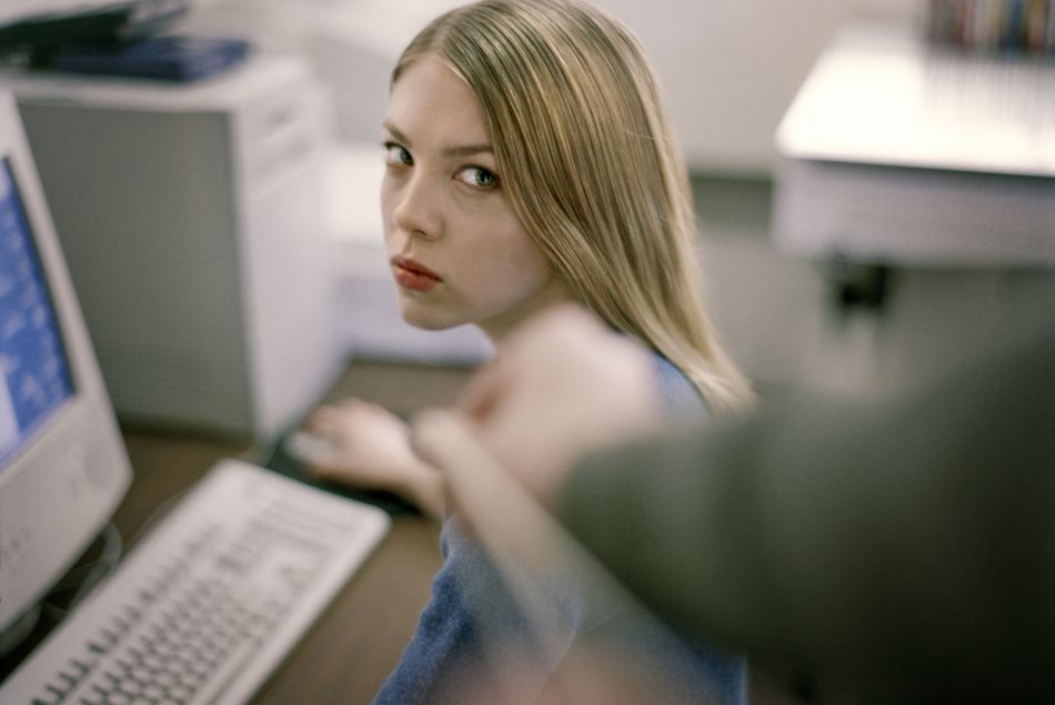 Submergée d'appels, une association contre le harcèlement sexuel au travail ferme sa hotline