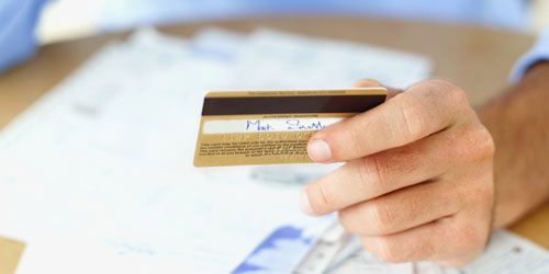 Surendettement : « les banques sont autant responsables »