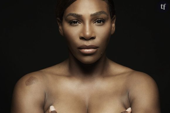 Serena Williams seins nus pour la prévention du cancer du sein