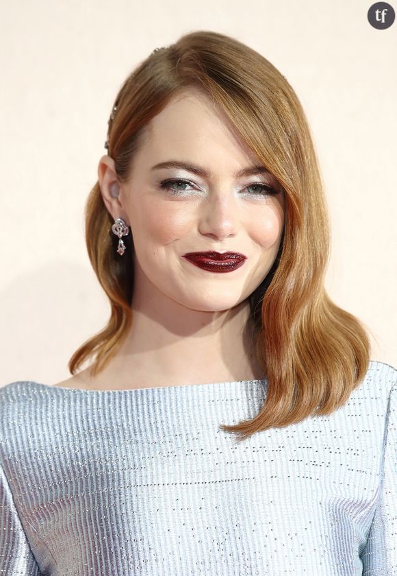 Emma Stone lors de la première de The Favourite, à Londres.