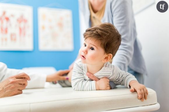 Enfant chez le pédiatre