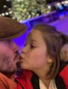 David Beckham embrasse sa fille Harper sur la bouche