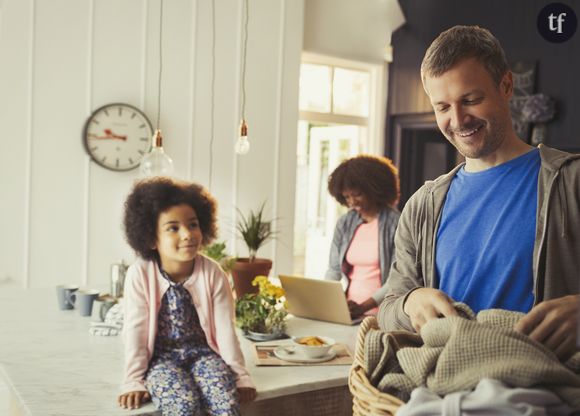 Faut-il être papa d'une petite fille pour être moins sexiste ?