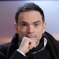 Yann Moix, la crasse internationale