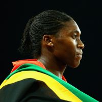 Caster Semenya, la sportive qui doit se battre pour concourir avec les autres femmes