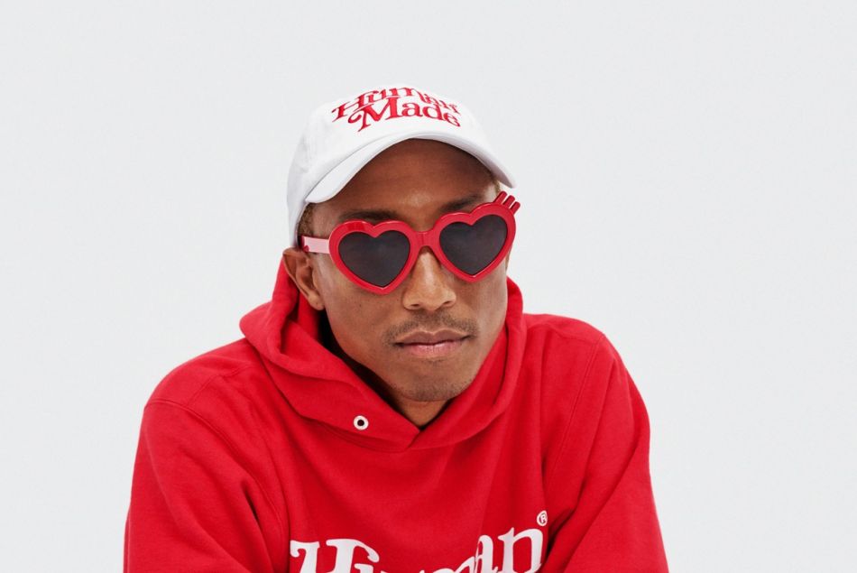 Pharrell Williams pose pour la nouvelle collection de Adidas