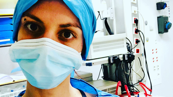 "J'en fais des cauchemars" : cette infirmière raconte son quotidien en "réa Covid"