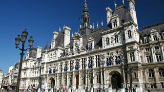 La première statue de femme noire installée à Paris