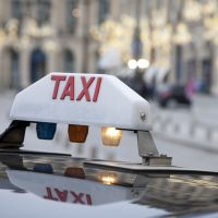 Des "taxis sécurisés" pour venir en aide aux femmes victimes de violences conjugales